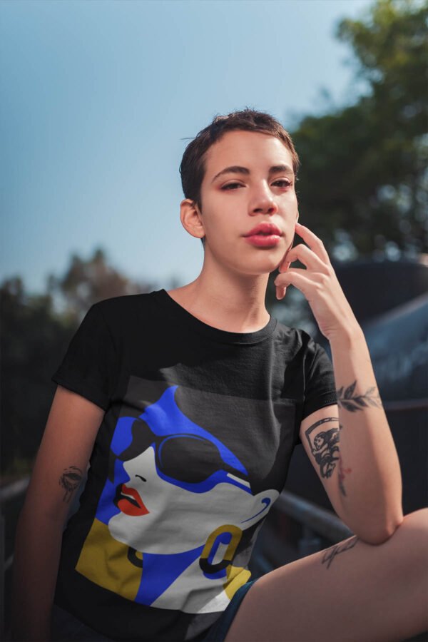 Blue face - Tshirt Femme