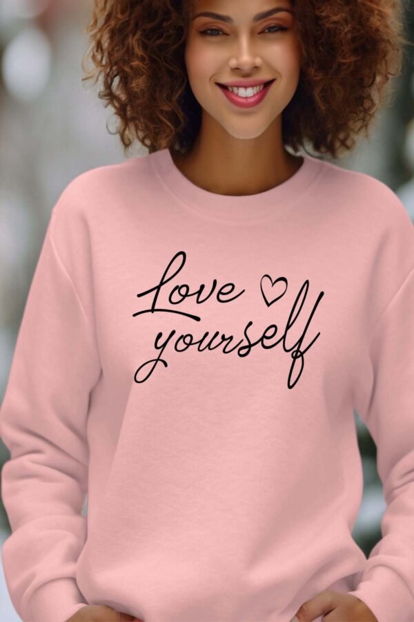 Sweat Col Rond Femme en Gros | Love Yourself