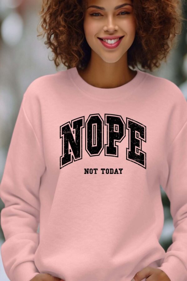 Sweat Col Rond Femme en Gros | NOPE