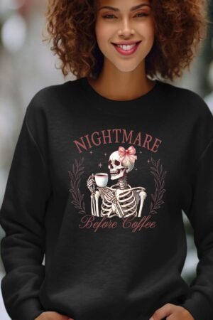 Sweat Col Rond Femme en Gros | Nightmare Before Coffee