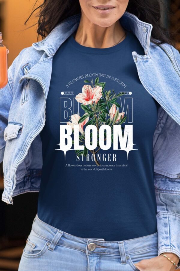 Storm bloom - Tshirt Femme