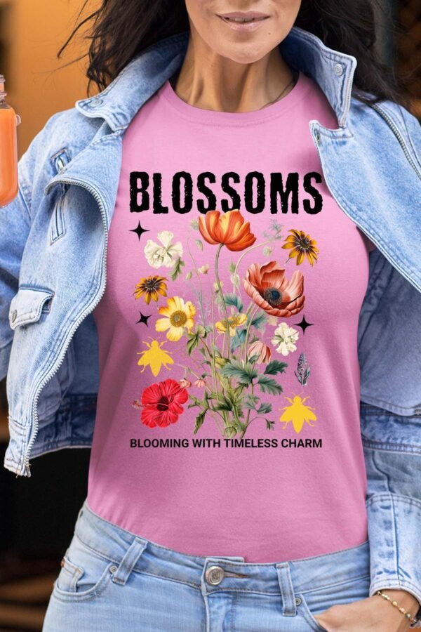 Timeless Bloom - Tshirt Femme