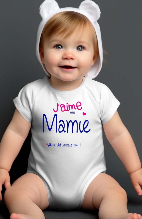 J'aime ma mamie elle dit jamais non - Body Bébé Fille