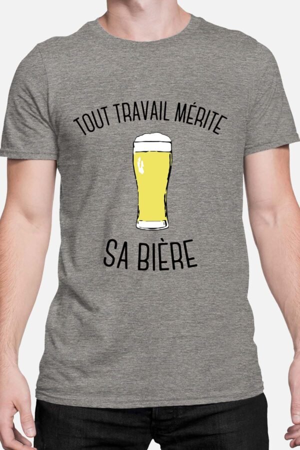 Tout travail mérite sa bière - Tshirt Homme