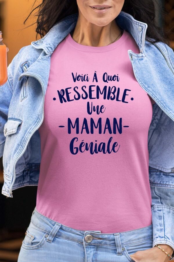 Voici à quoi ressemble une maman géniale - Tshirt Femme