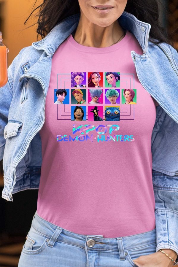 Carré Characters - Tshirt Femme