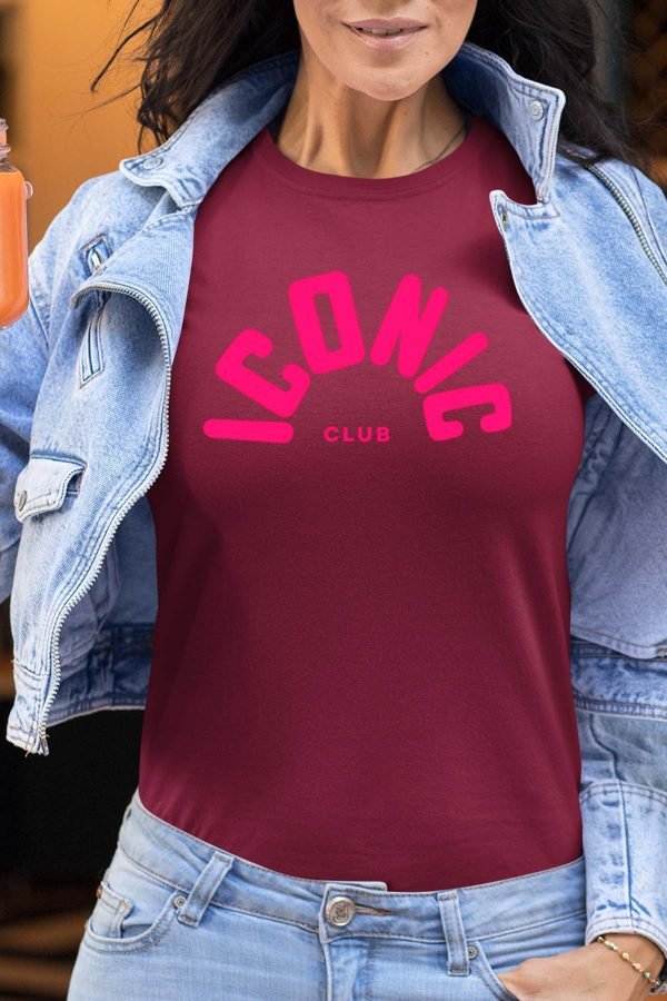 Iconic Club - Tshirt Femme
